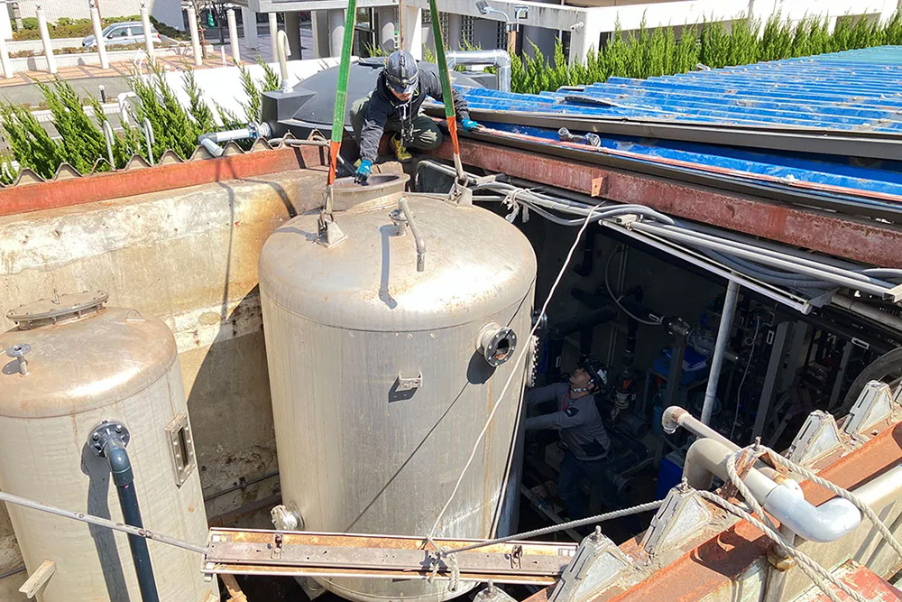 ろ過機本体・部品交換（電動弁交換、圧力計交換、上部エア抜き弁交換）